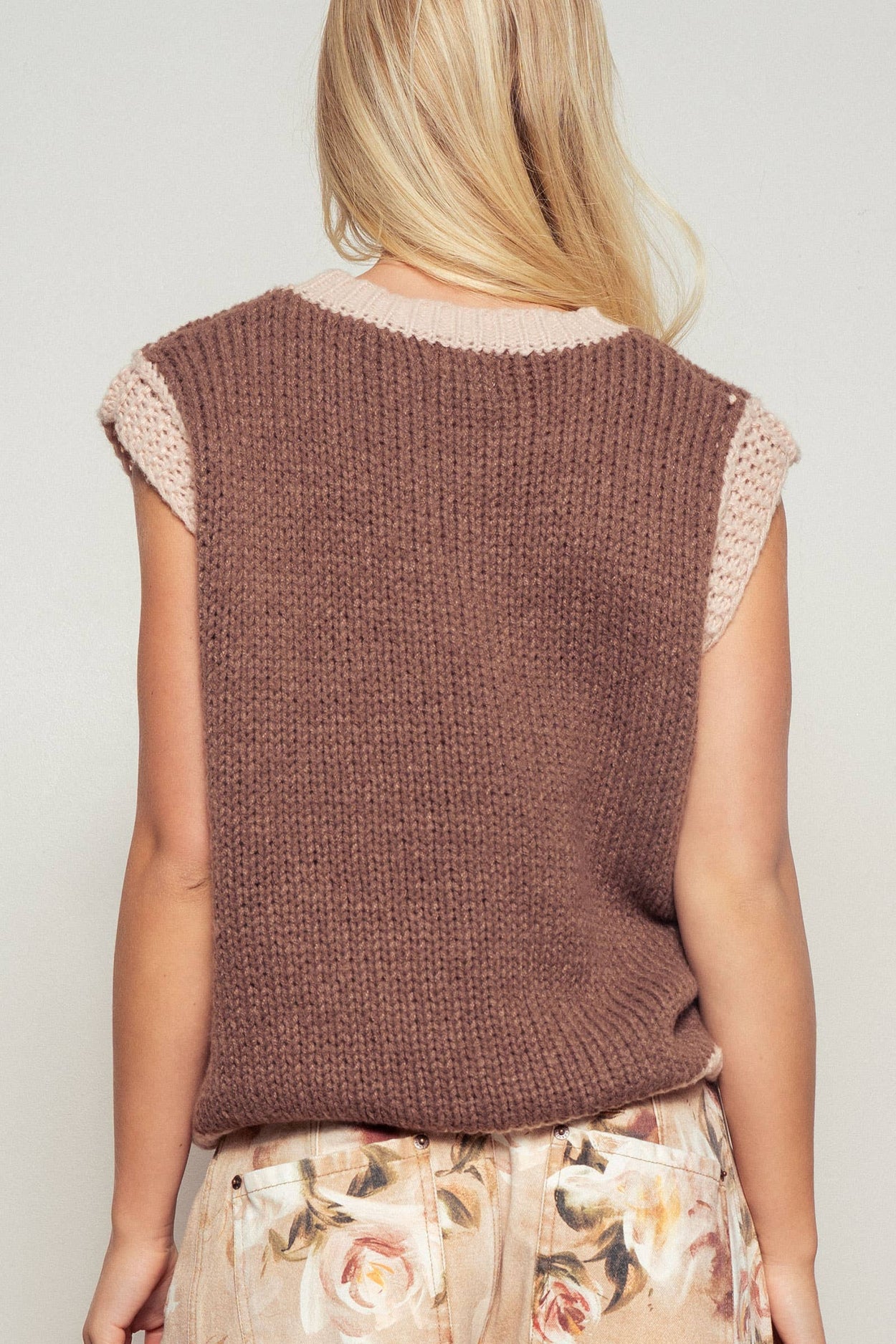 Neutral Western Horseshoe Sweater Vest