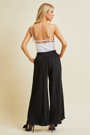 Plus Black Plisse Wide Leg Pants