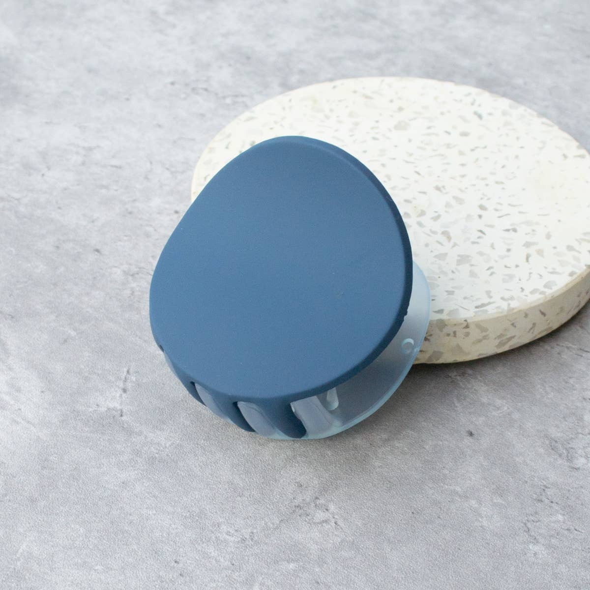 Matte Dual Color Claw Clip