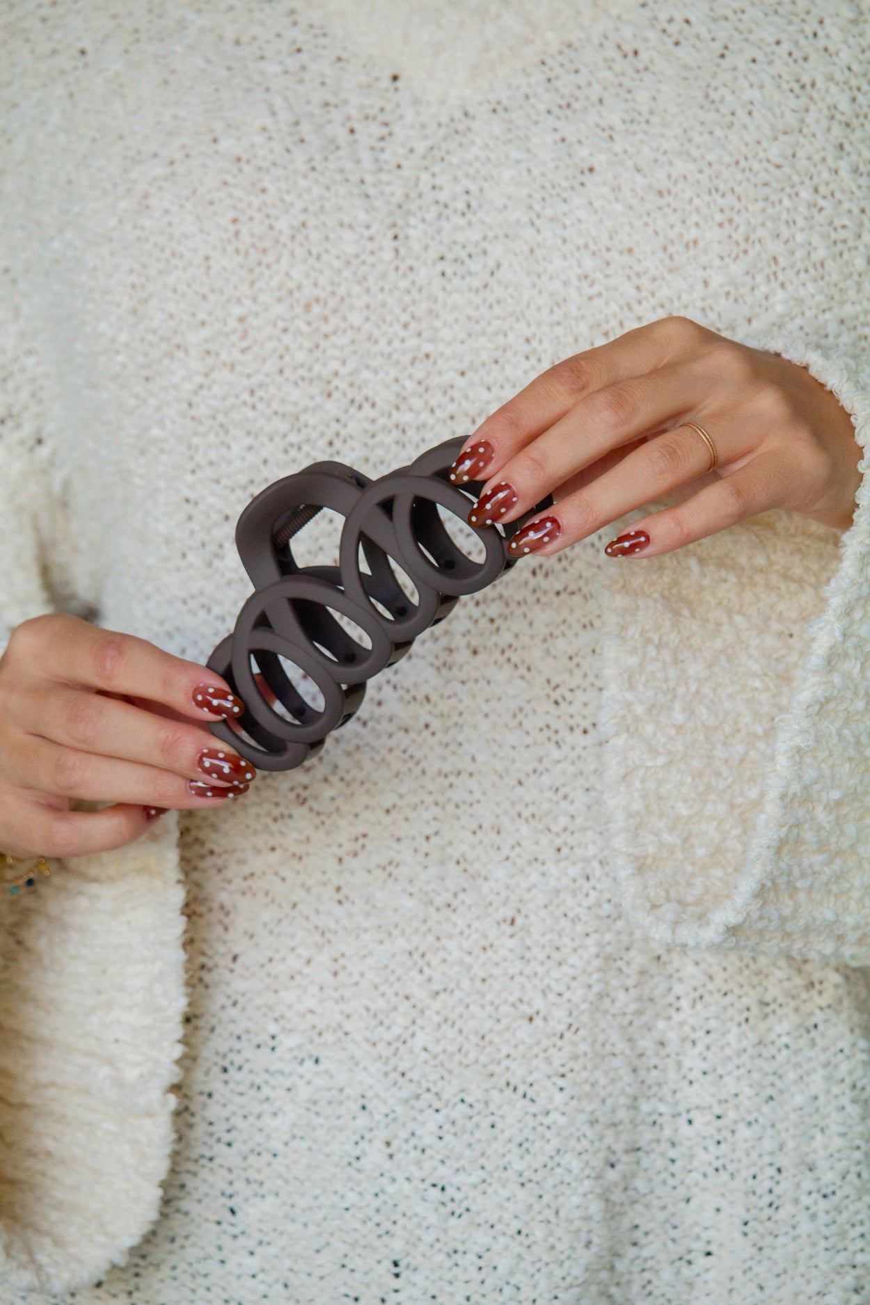 Tan Matte Looped Claw Clip