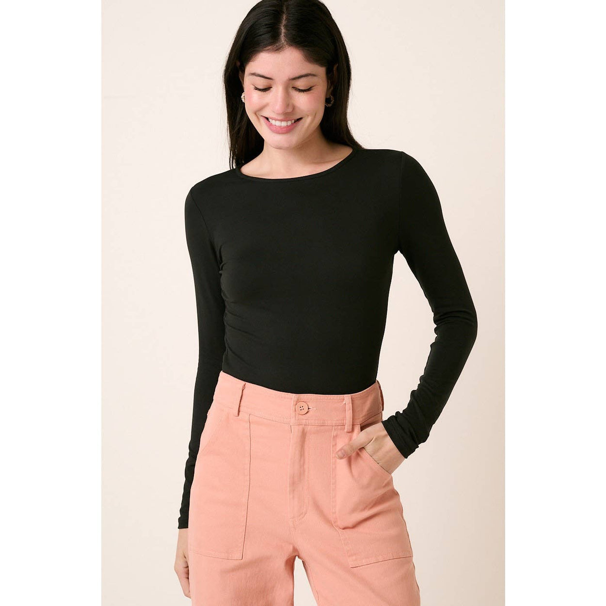 Black Round Neck Long Sleeve Knit Top