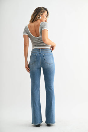 Mid Rise Flare Jean