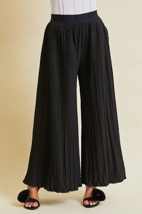 Plus Black Plisse Wide Leg Pants