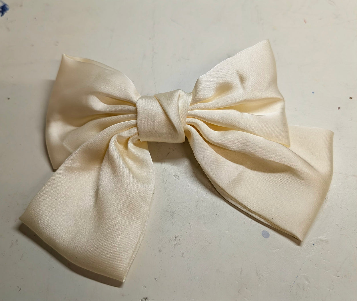 Ivory Hair Bow